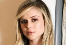 Erin_Moriarty